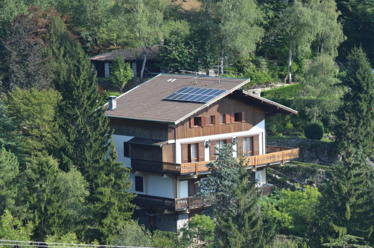 L'Helleboro - Immerso Nella Natura Viggiu Exterior photo